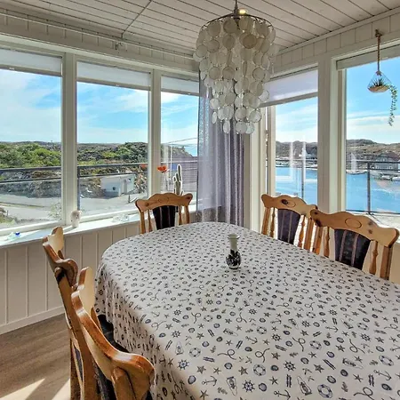 In With Wifi 度假居 Bremnes